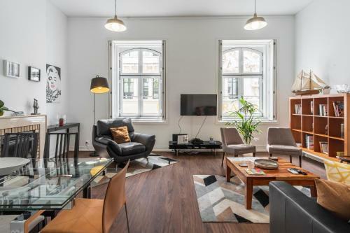 Apartments In Chiado