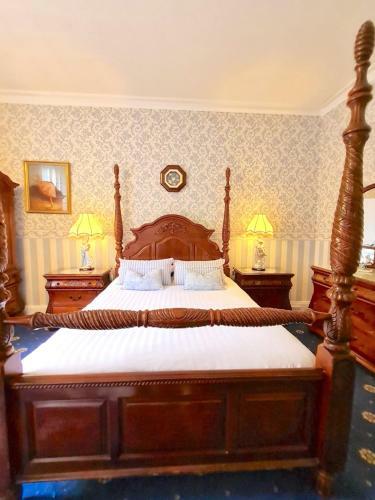 Hostal Corriemar House