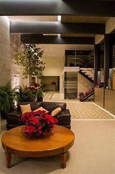El Hotel