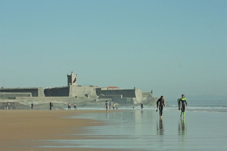 Albergue Nice Way Cascais & Surf Camp