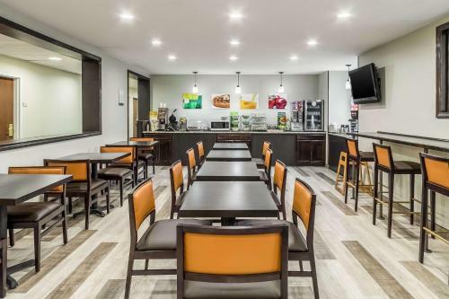 Hotel Americas Best Value Inn & Suites North Lima