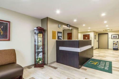 Hotel Americas Best Value Inn & Suites North Lima