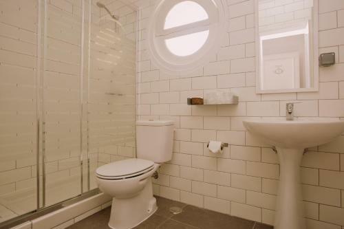 Hostal Amar Hostel & Suites