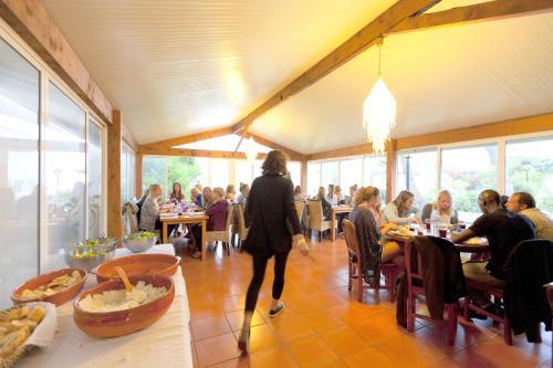Hostal Amar Hostel & Suites