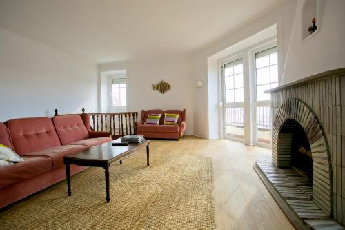Hostal Amar Hostel & Suites