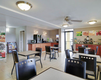 Hotel Quality Inn & Suites Clarksville