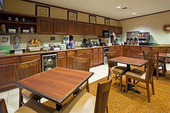 Hotel Country Inn & Suites Marinette