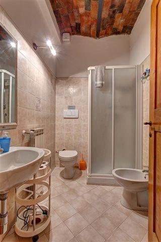 Bed & Breakfast Podere Le Cave