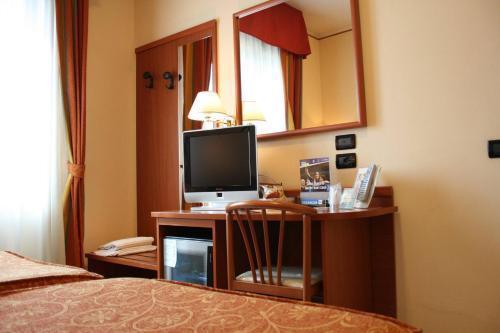 Hotel Valmarina