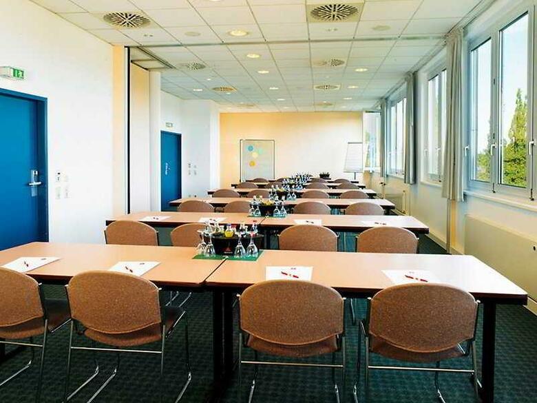 Ibis Hotel Berlin Airport Tegel