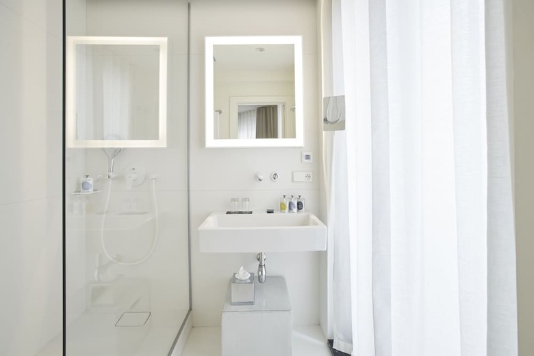 9hotel Sablon