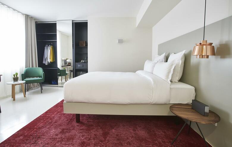 9hotel Sablon