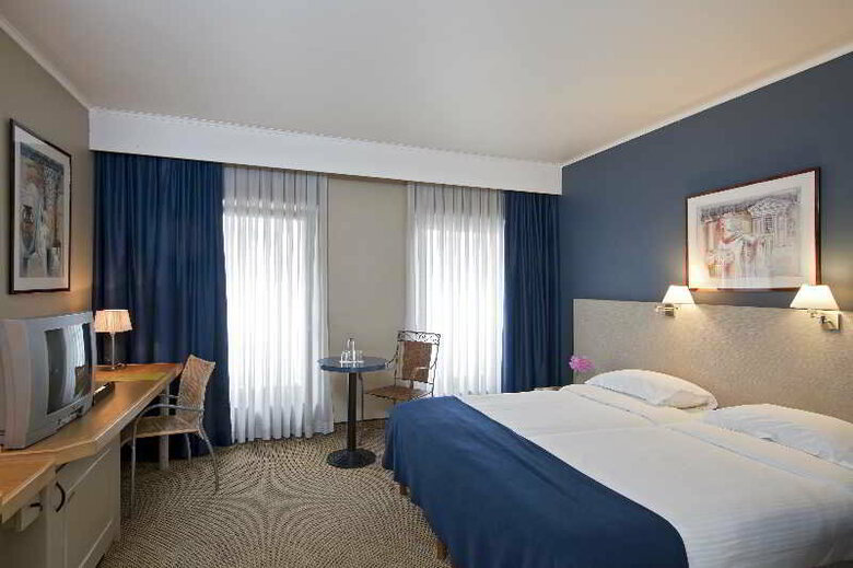 9hotel Sablon
