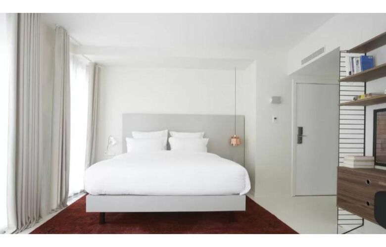 9hotel Sablon