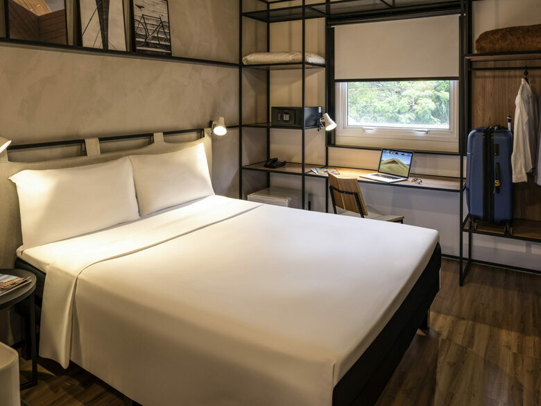 Hotel Capital