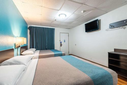 Elmsford Motel