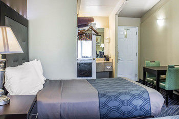 Econo Lodge Clarks Summit