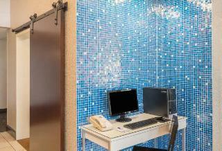 Holiday Inn Express Hotel & Suites Fort Payne