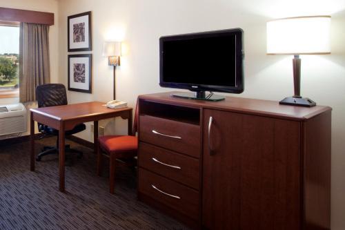 Hotel Americinn By Wyndham Clear Lake