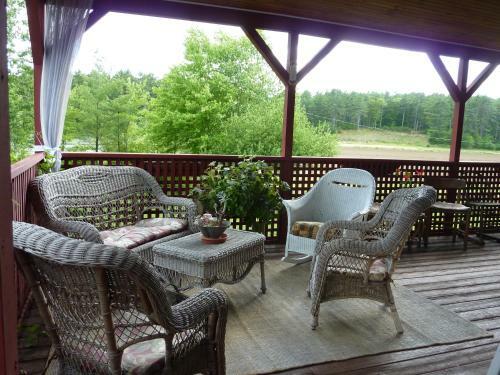 On Cranberry Pond Bed And Breakfast