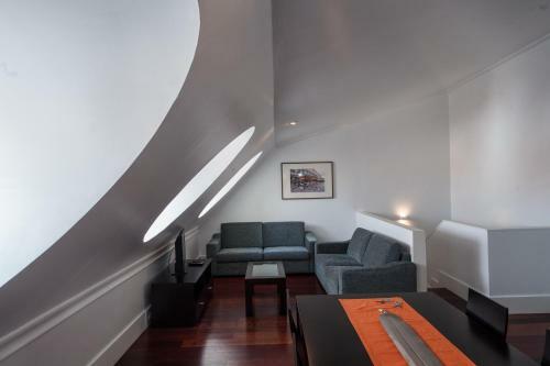 Chiado Apartments