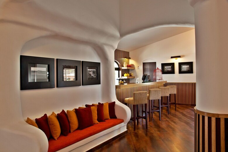S�o Rafael Villas, Apartments & Guesthouse