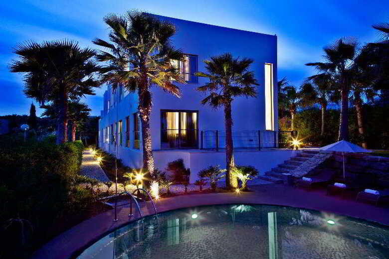 S�o Rafael Villas, Apartments & Guesthouse