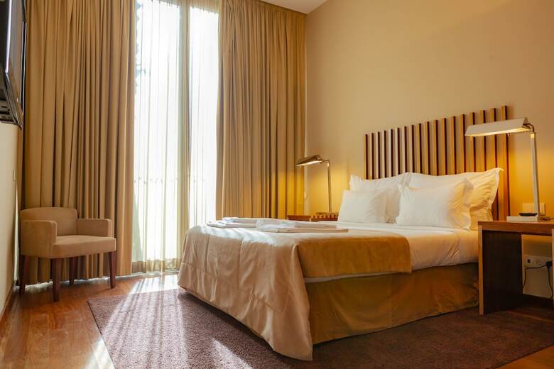 S�o Rafael Villas, Apartments & Guesthouse