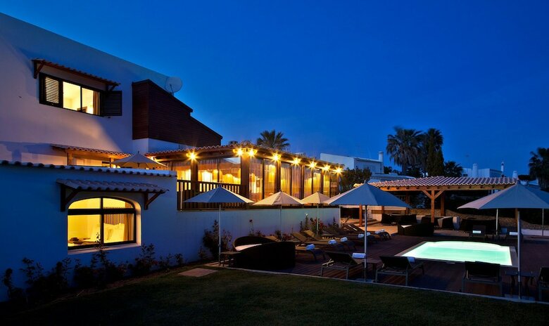 S�o Rafael Villas, Apartments & Guesthouse