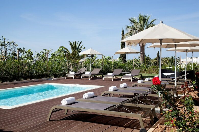 S�o Rafael Villas, Apartments & Guesthouse