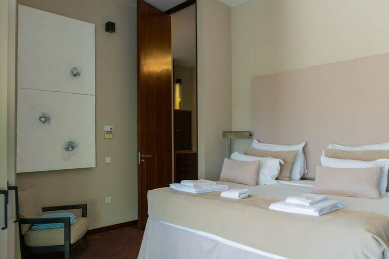 S�o Rafael Villas, Apartments & Guesthouse