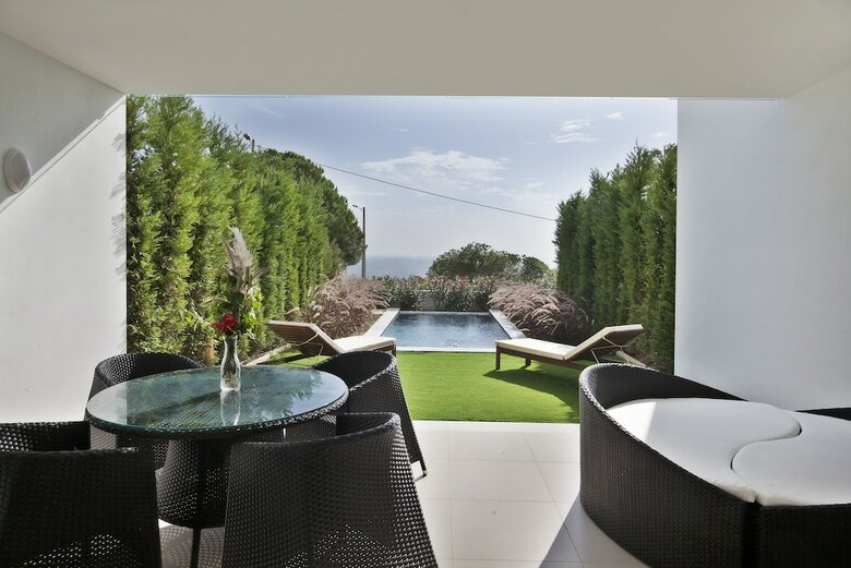 S�o Rafael Villas, Apartments & Guesthouse