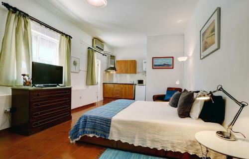 Hostal Alojamentos Oasis