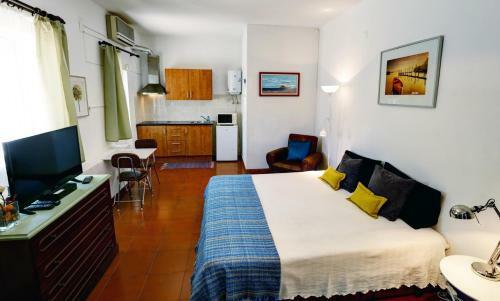 Hostal Alojamentos Oasis