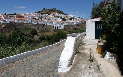 Hostal Alojamentos Oasis