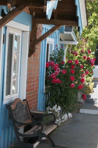 Sugarloaf Mountain Motel
