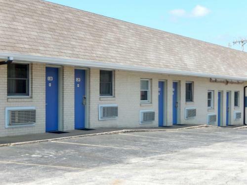 Family Motor Inn