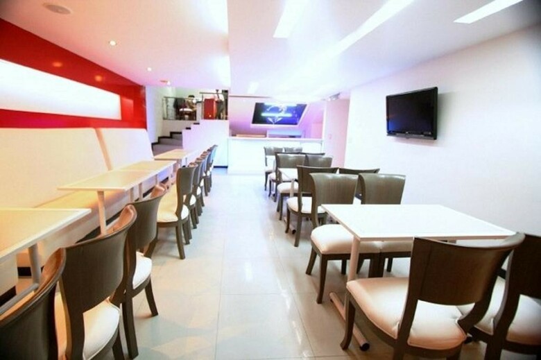 Hotel Aristons