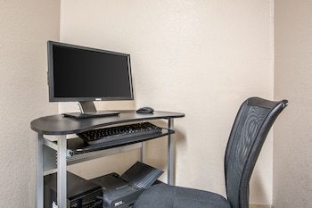 Hotel Quality Inn & Suites West Bend