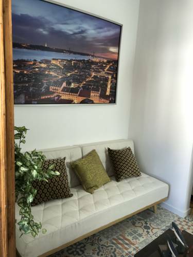 Alfama Patio Hostel