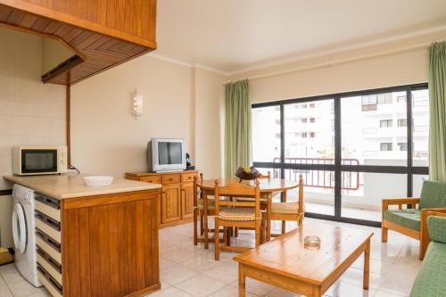 Apartamento Akisol Rocha Areia