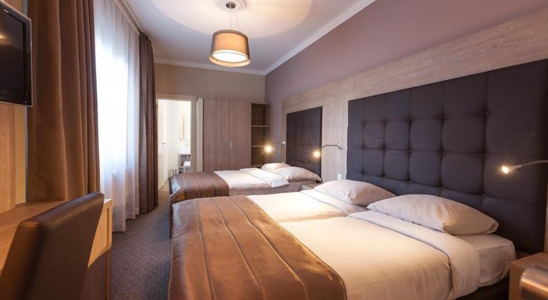 Hotel Villa Royale