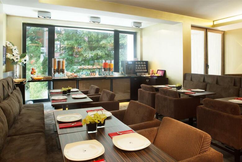 Hotel Neufchatel Brussels