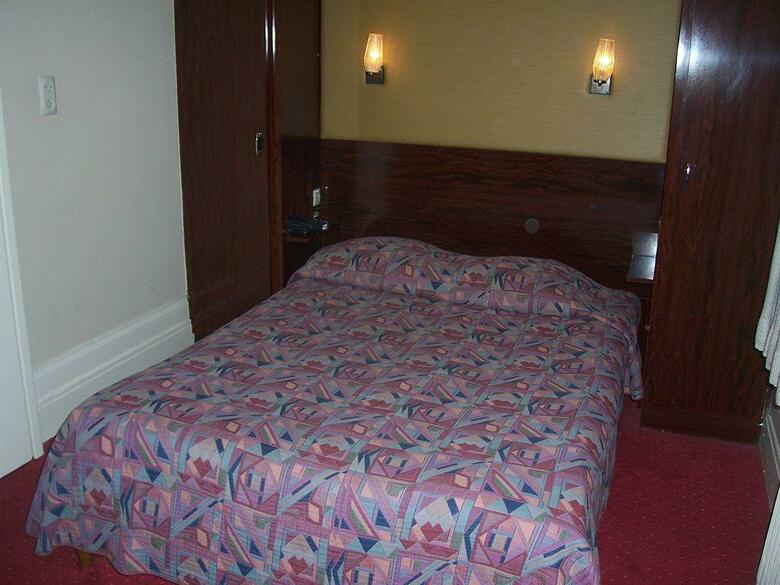 Hotel Manhattan