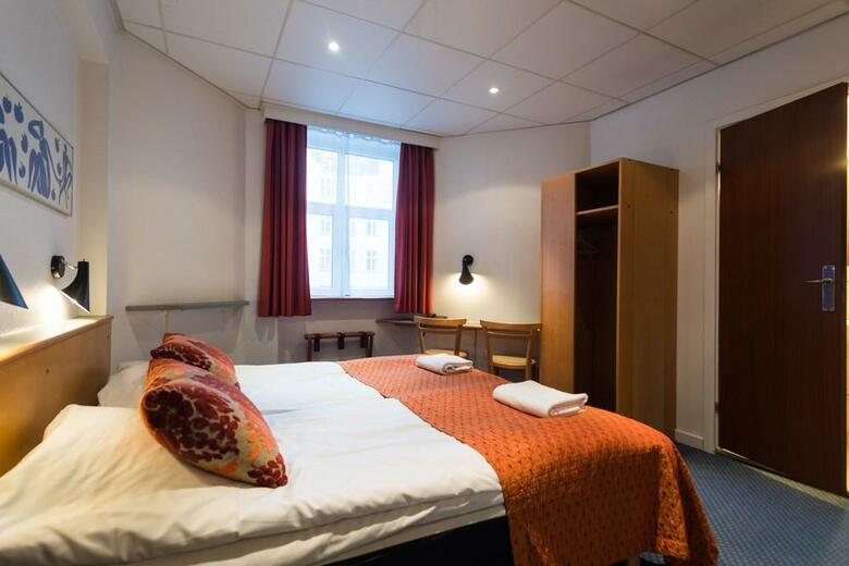 Saga Hotel