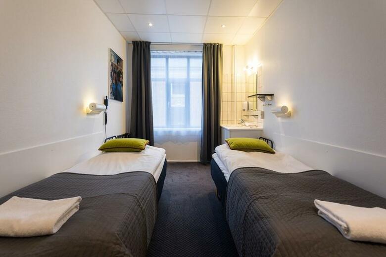 Saga Hotel