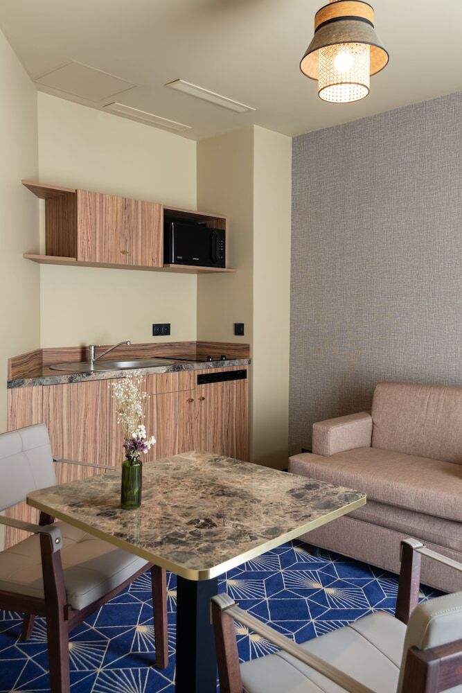 Hotel Le Rocroy