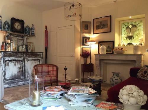 Hostal La Maison Du Palmier