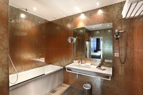 Hotel H�tel De Paris