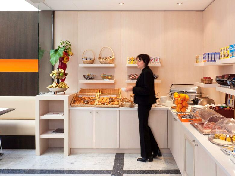 Hotel Mercure Paris 15 Porte de Versailles